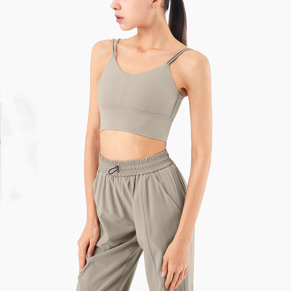 Seamless Active Crop Top – Sleek Support in Bold Colours