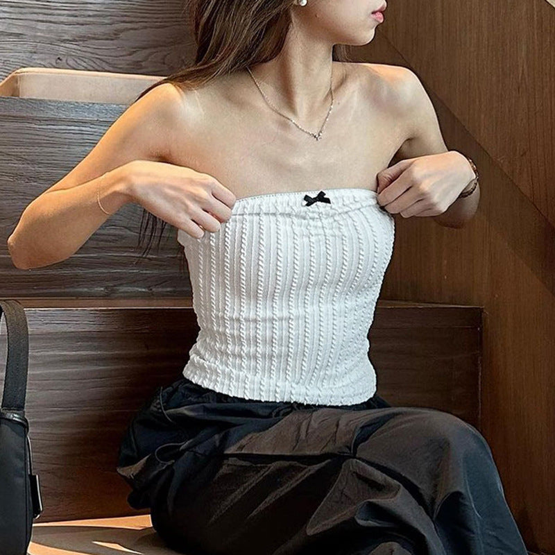 White Ribbed Knit Tube Top with Bow – Minimalist Sweetheart Style - ExceLux.