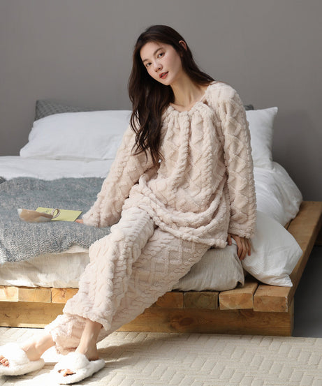 Warm Winter Loungewear Women's Suit